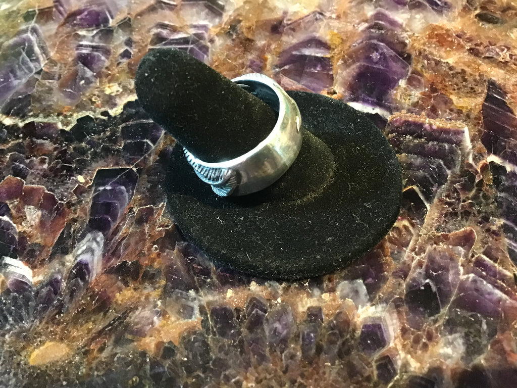 Back of Feather Ring Band
