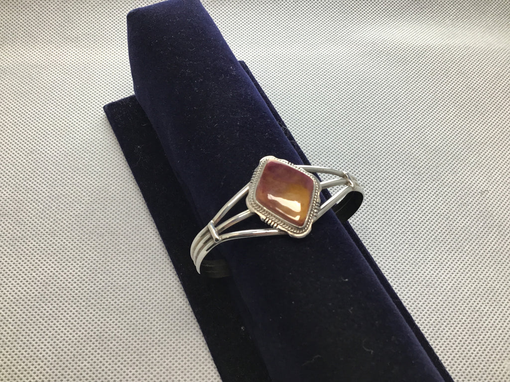 Purple/Gold Spiny Oyster Cuff