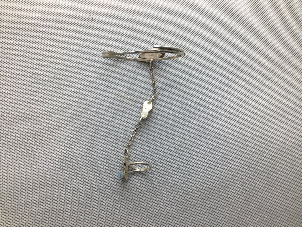 Back of slave bracelet