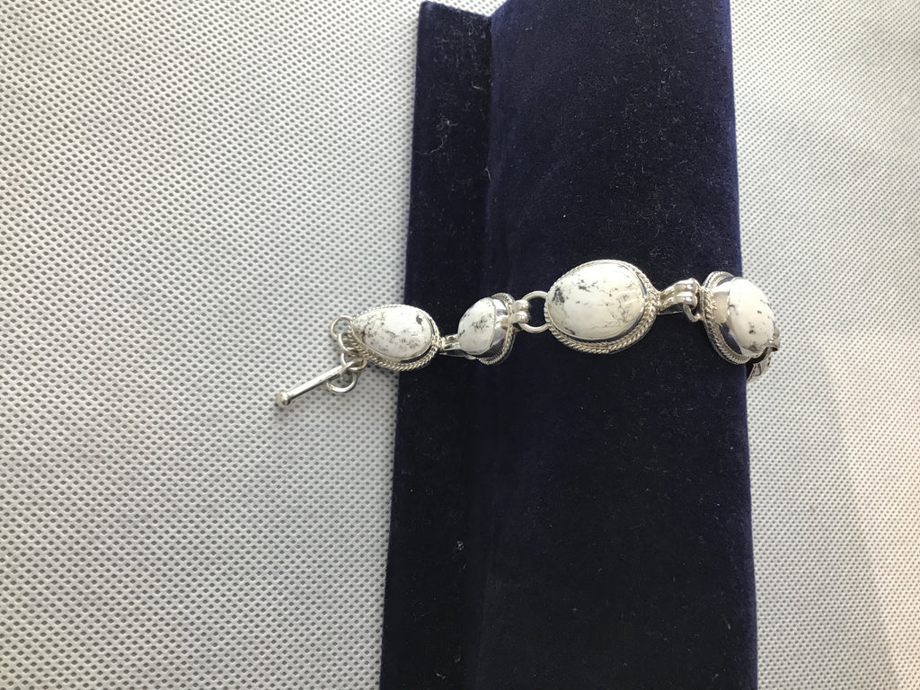 White buffalo Link Bracelet
