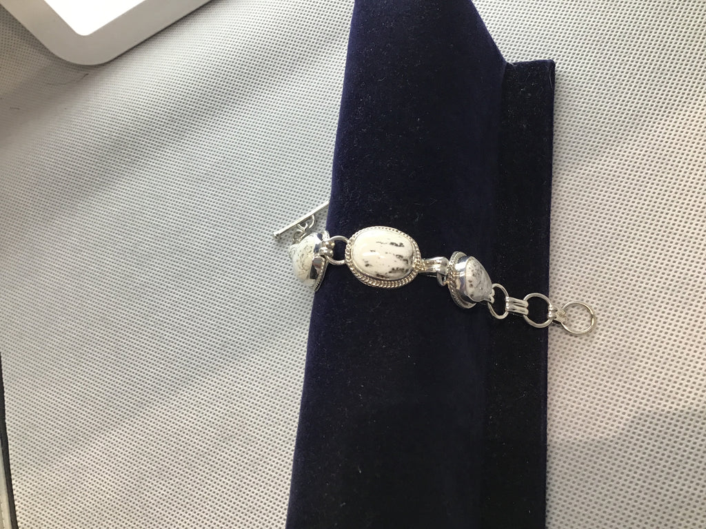 White Buffalo Link Bracelet 