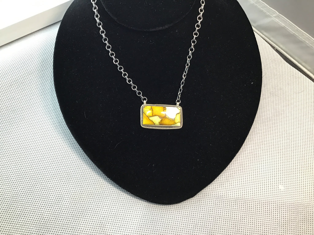 Honey Dahlia Bar Necklace